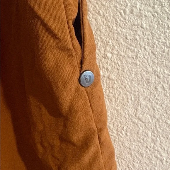 Vuori Sunwashed Shorts - Picture 5 of 6